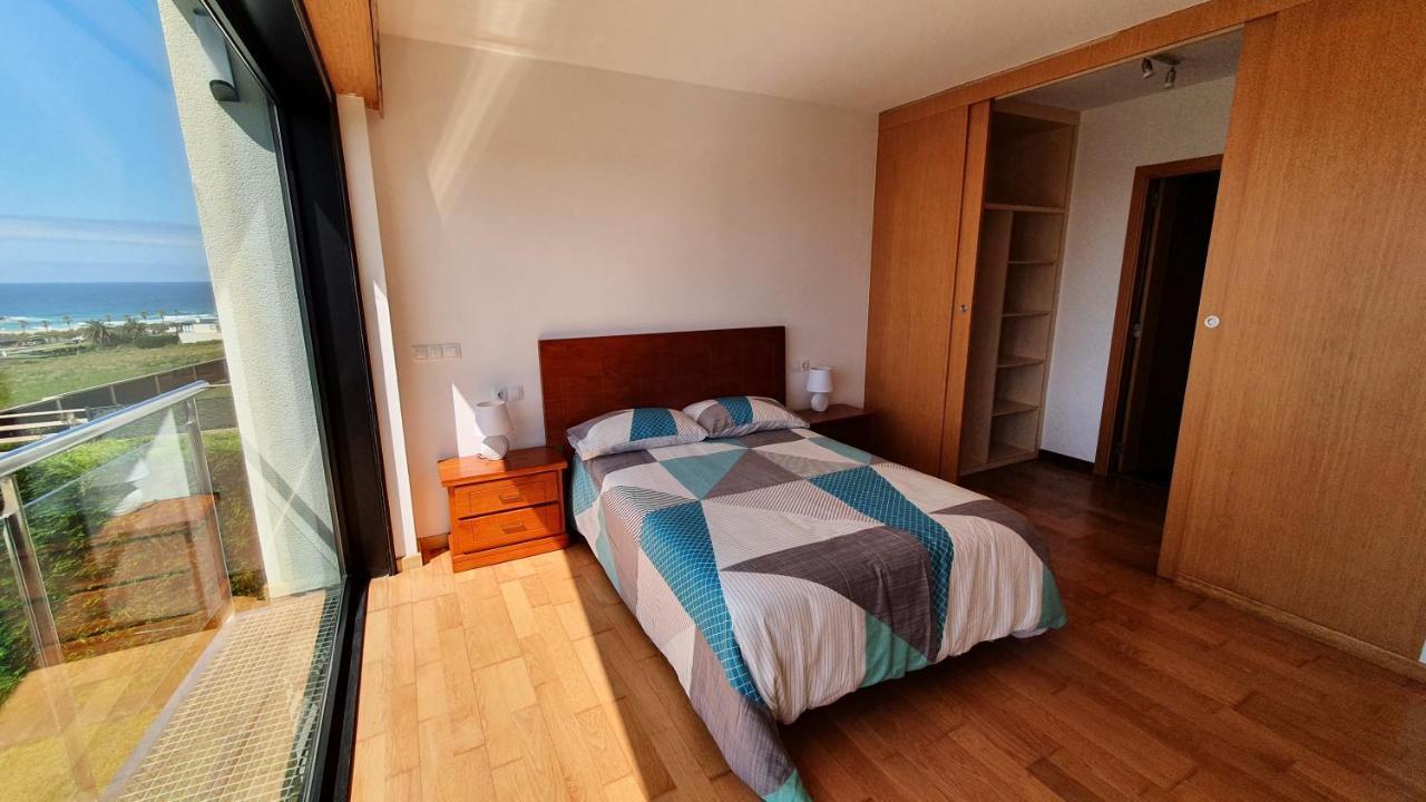 Modern 4 Double Bedroom Villa With Pool / Garden Valdoviño Exteriör bild