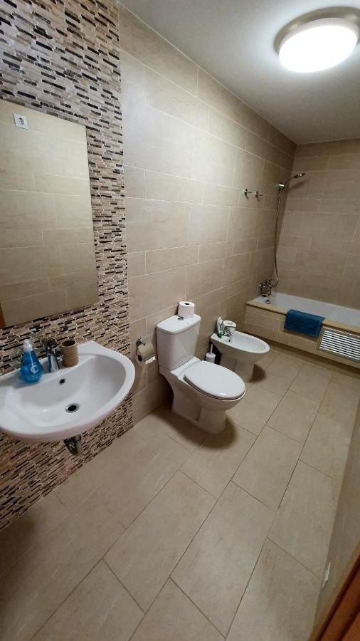 Modern 4 Double Bedroom Villa With Pool / Garden Valdoviño Exteriör bild